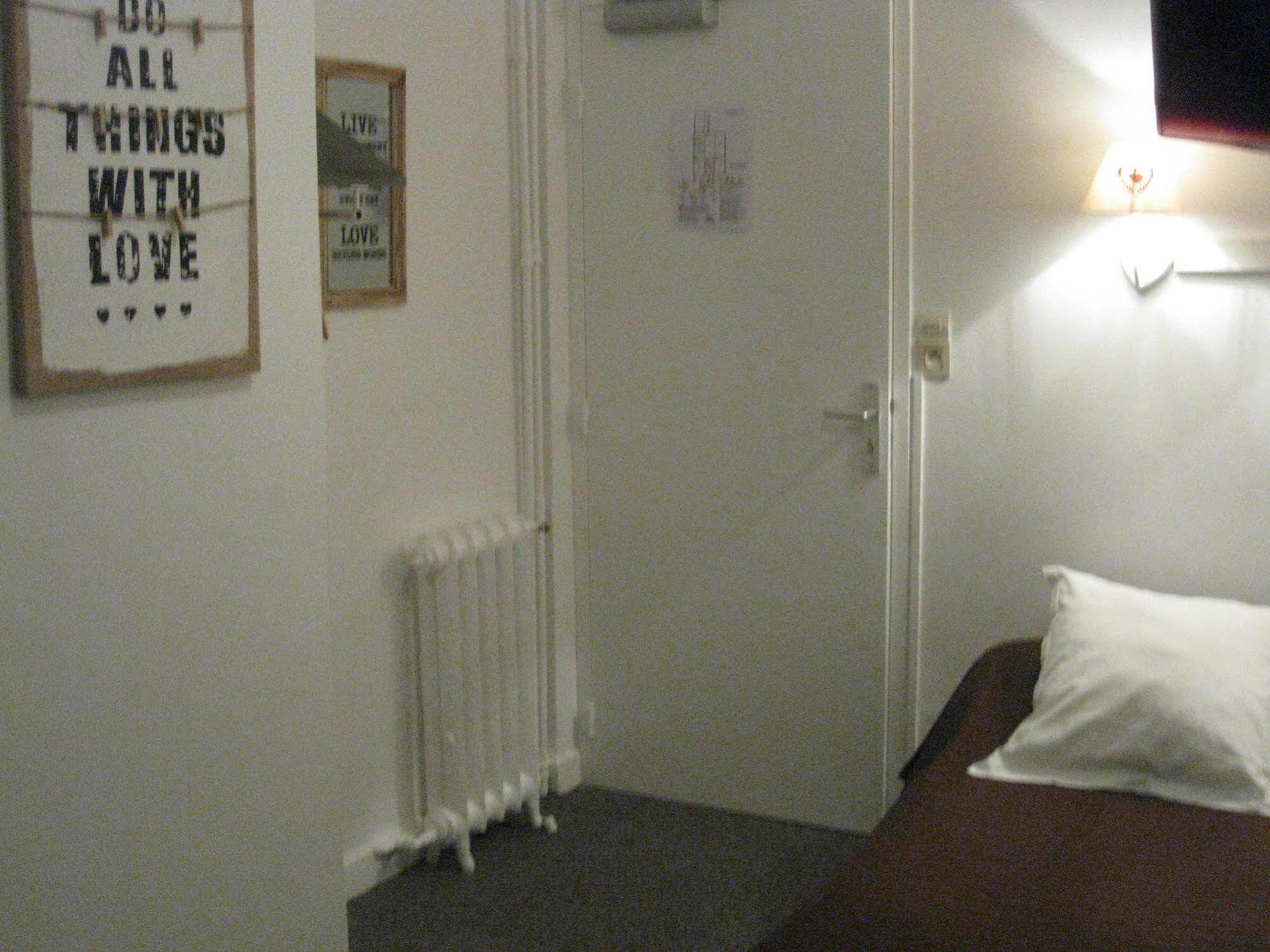 Hotel Le Monopole Reims Zewnętrze zdjęcie